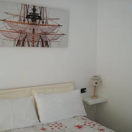 Daire Al Teatro Apartment *